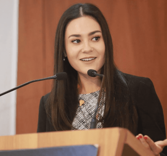 Se suma PAN a protestas para exigir abasto de medicamentos en México