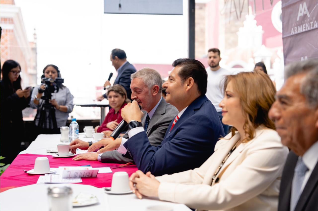 Generar oportunidades de negocios es cumplir con el pueblo: Armenta