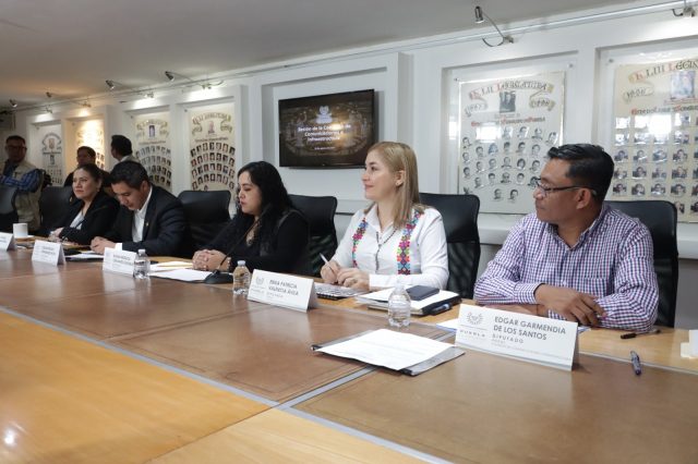 Presentan Comisiones del Congreso Informe Anual de Trabajo