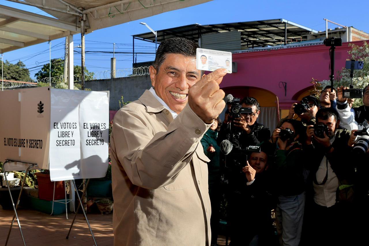 Oaxaca realiza la primera jornada de revocación de mandato para una gubernatura en México