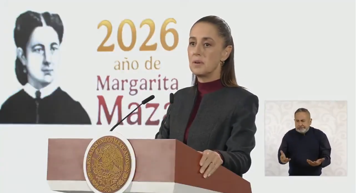 Sheinbaum presenta iniciativa de nueva Ley Federal de Cine y anuncia reconocimiento a Salma Hayek