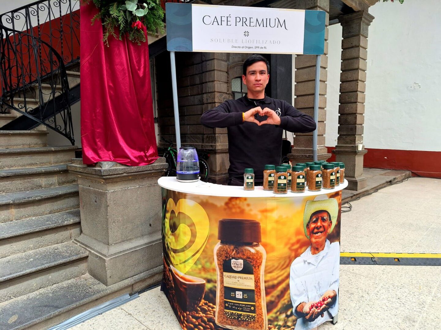 Café Puebla Cinco de Mayo fortalece el consumo local en Zacatlán