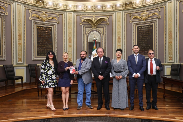 En el Congreso del Estado se presentó el libro “Feminicidio: 30 segundos de furia x 30 años de prisión”