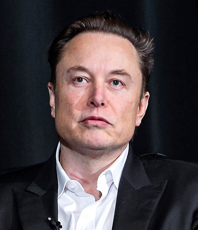 Elon Musk rompe todos los récords y se convierte en el primer trillonario de la historia