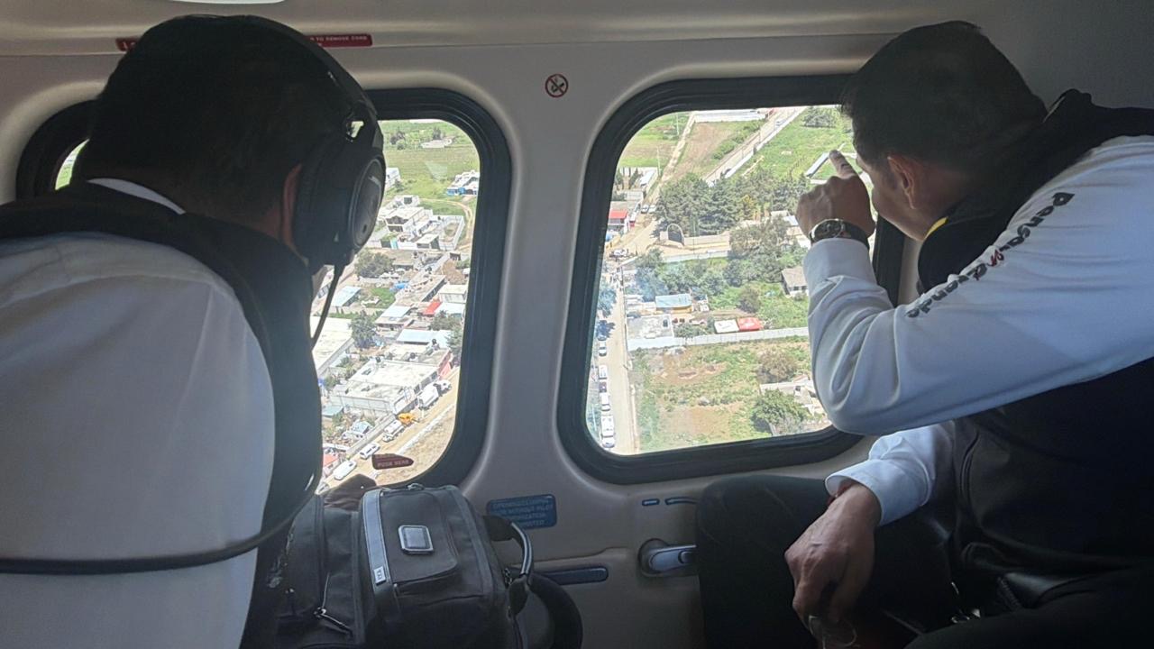 Por tierra y por aire, gobernador Armenta Mier recorre zona afectada en Ciudad Serdán