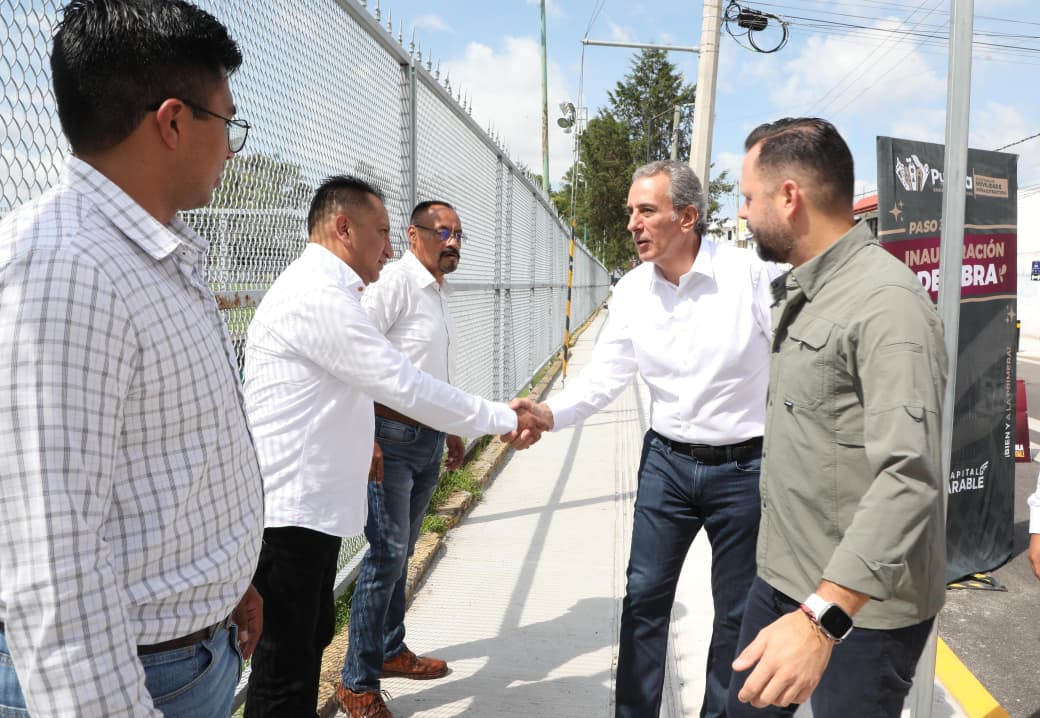 Entrega Pepe Chedraui rehabilitación vial en la Junta Auxiliar de San Baltazar Campeche