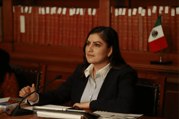 Aprueban regidores licencia a Claudia Rivera para emprender campaña rumbo a la reelección