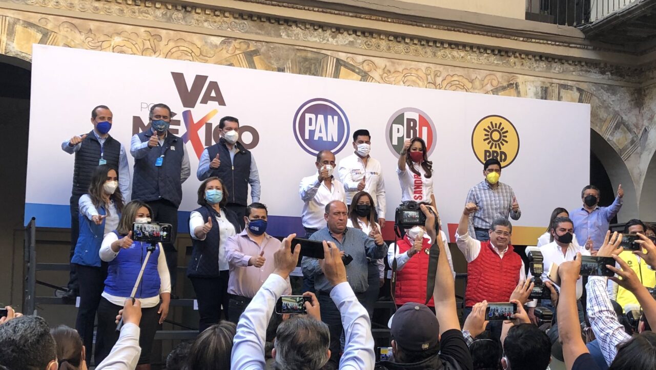 Alianza “Va X México” presenta a sus 15 candidatos a diputados federales en Puebla