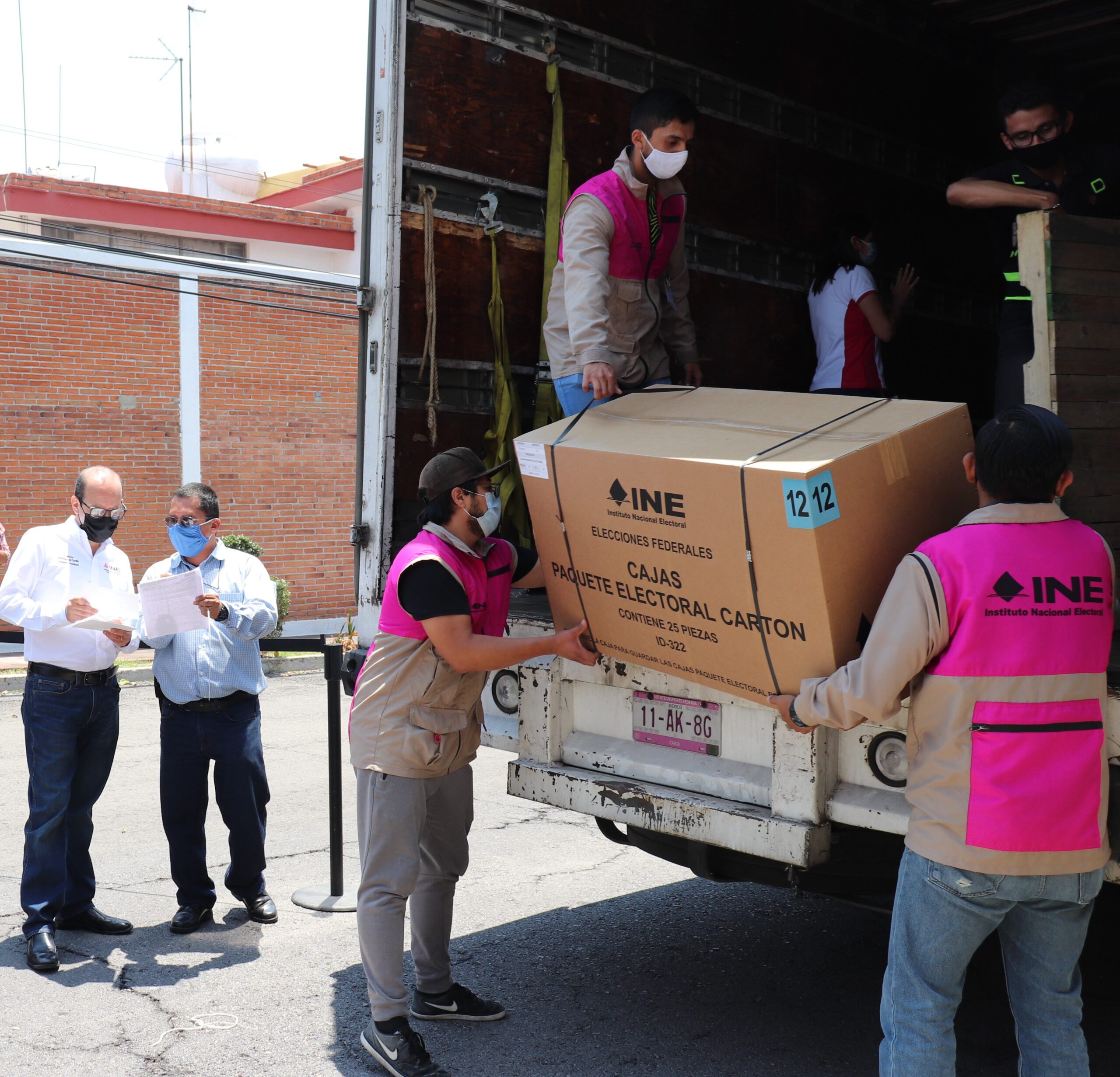 Recibe INE Puebla las boletas federales y el material para las elecciones del 6 de junio