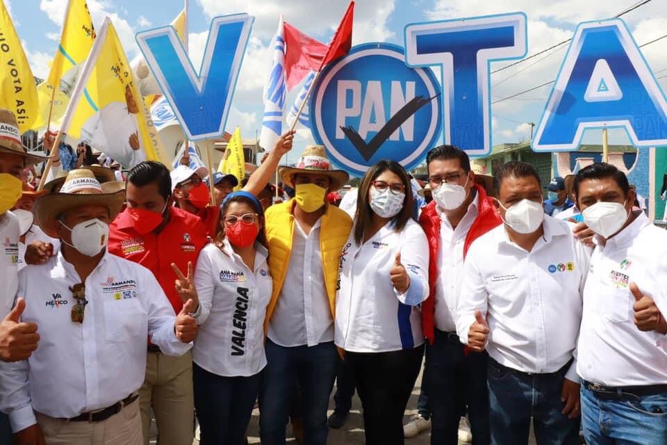 Pide Genoveva Huerta villegas a la población abrir los ojos evitar destrucción de Morena