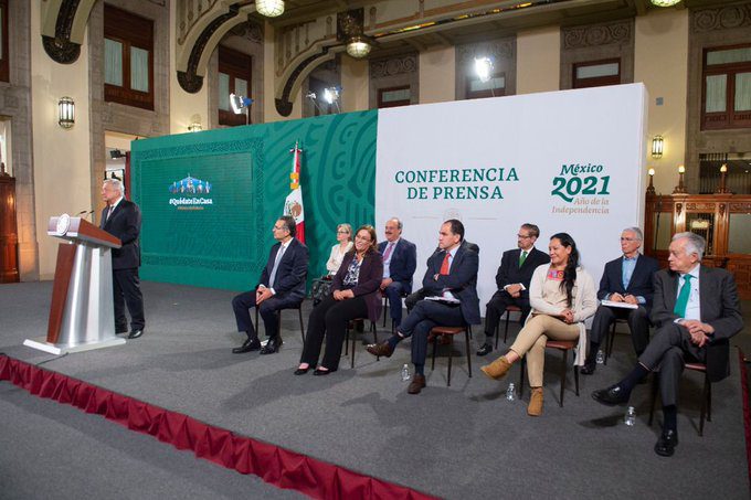 Ordena INE a AMLO evitar difundir propaganda electoran en las «mañaneras»