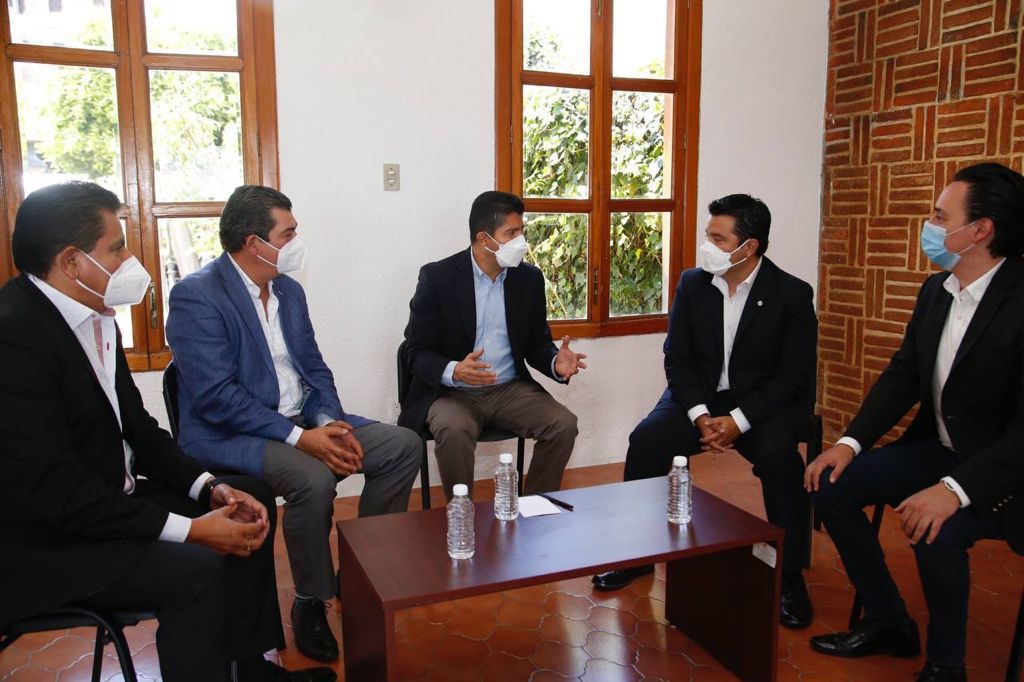 Carlos Montiel Solana, nuevo coordinador de los regidores electos de Eduardo Rivera