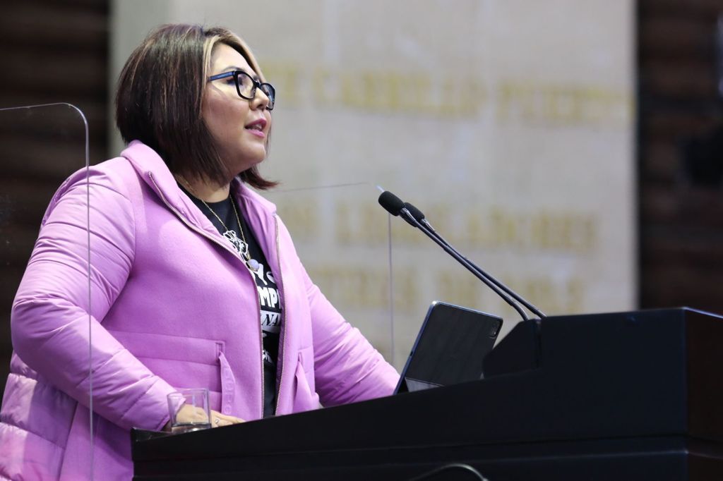 Pide Genoveva Huerta reconocer a la mujer indígena como figura clave de sus comunidades y familias