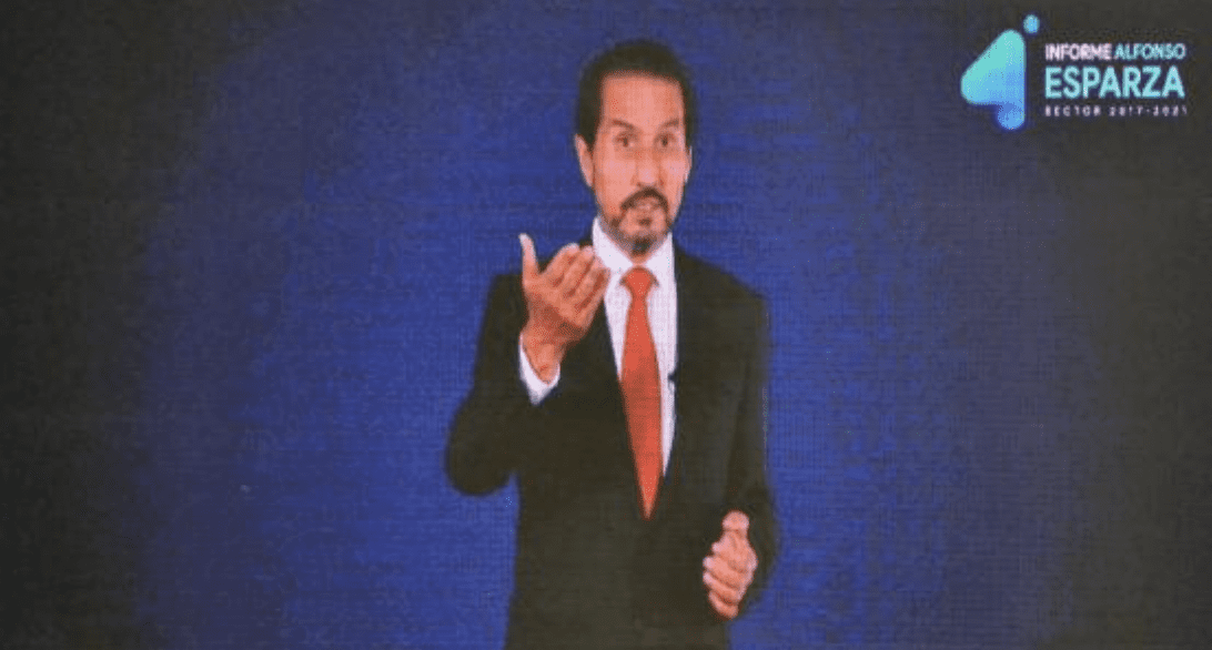 Esparza Ortiz rinde su último informe de labores y entrega estafeta