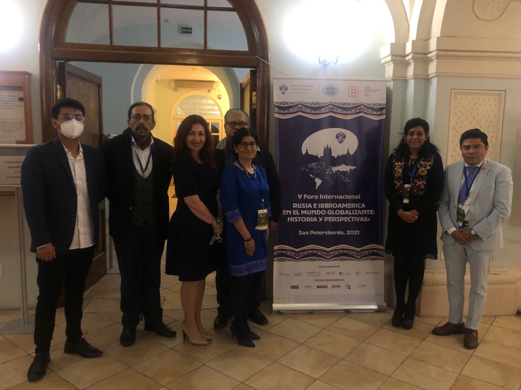 Destaca Sputnik participación de directora de Los Conjurados en foro internacional