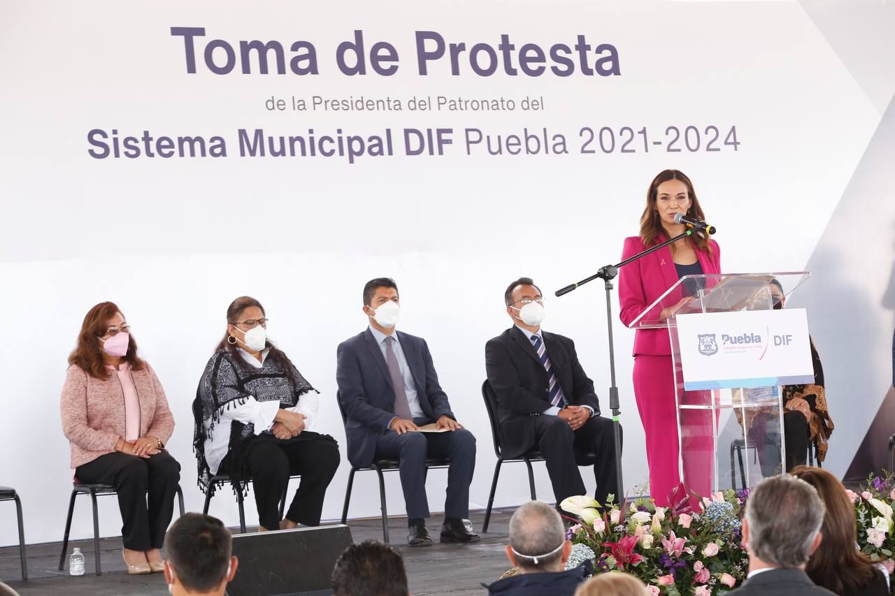 Rinde protesta Liliana Ortíz como presidenta del Sistema Municipal DIF Puebla