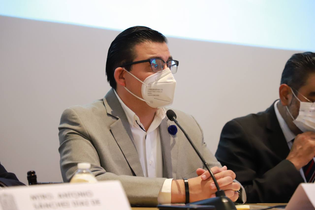 Diputados locales del PAN ofrecen apoyo a Eduardo Rivera para modificar la Ley de Ingresos