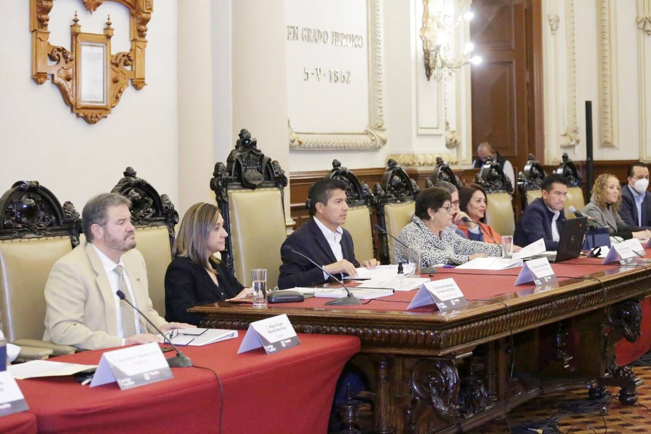 Aprueba Cabildo de Puebla la firma de convenio para otorgar desayunos escolares