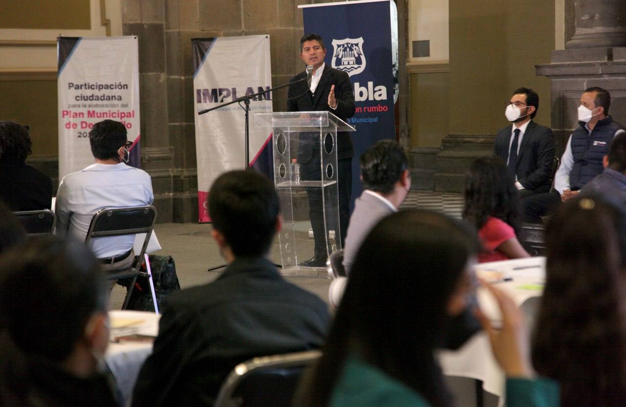 Impulsa Eduardo Rivera la participación de la juventud poblana en la construcción del Plan Municipal de Desarrollo