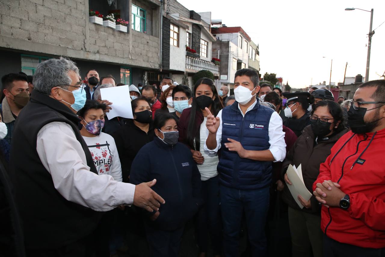 Realiza Eduardo Rivera en la colonia Joaquín Colombres la primera Caminata por la Seguridad del 2022