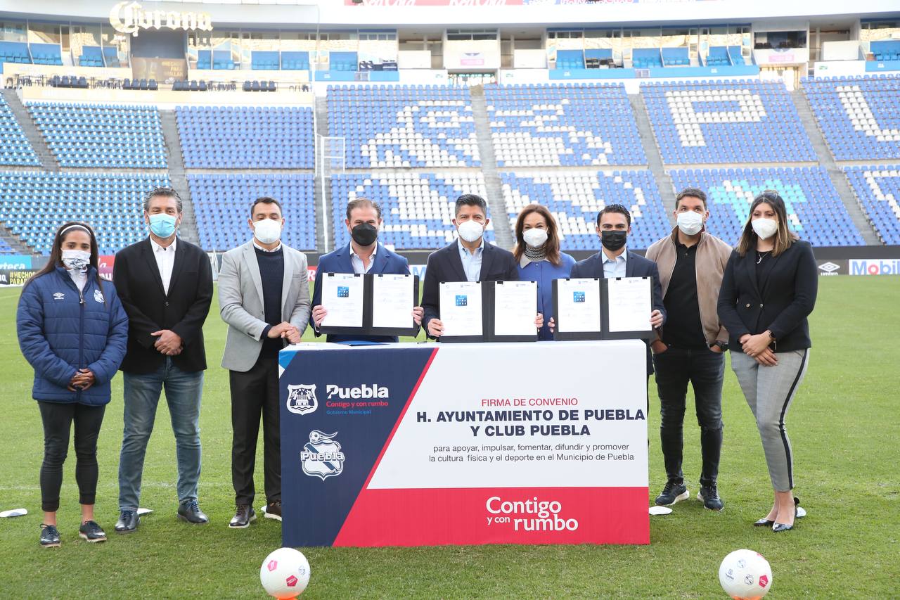 Se unen Eduardo Rivera y Club Puebla en favor de la infancia, juventud y mujeres de la capital de Puebla