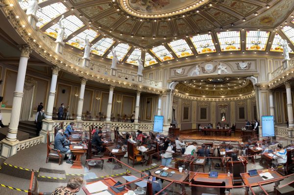 Suprime LXI Legislatura el delito de ultraje a la autoridad del Código Penal