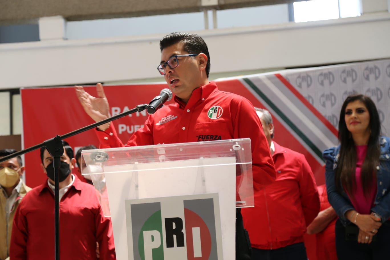 Presenta PRI Puebla 15 convenios con instituciones privadas