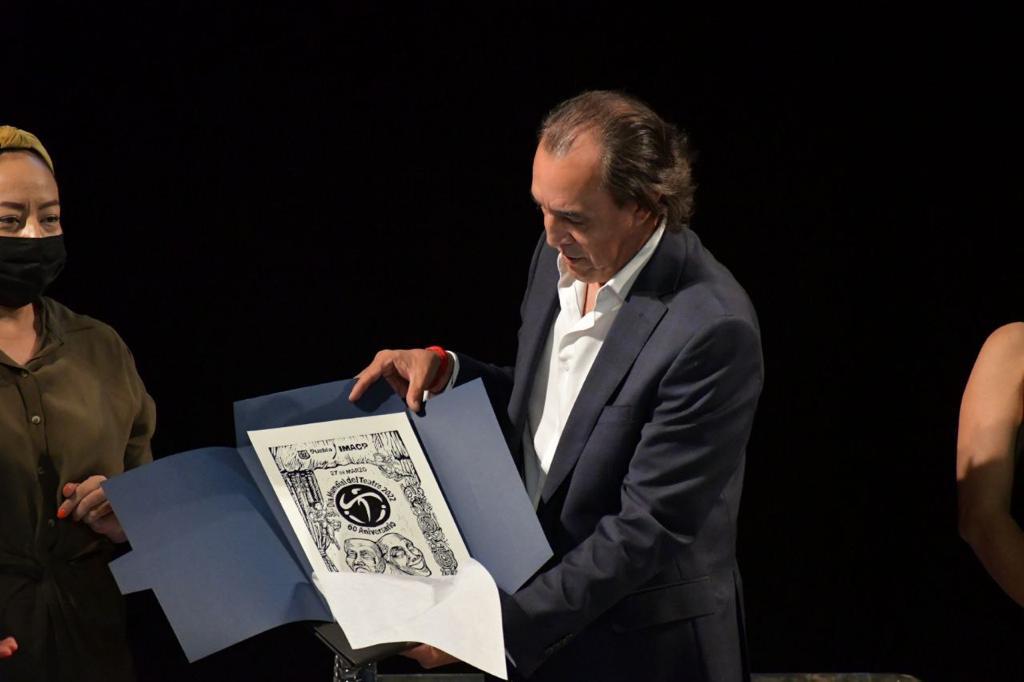 Reconocen a artistas del gremio del teatro poblano