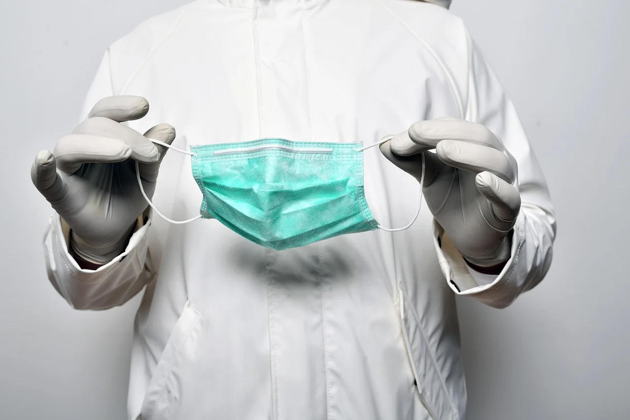 ¡No bajes la guardia contra el Coronavirus en días de asueto y vacaciones!