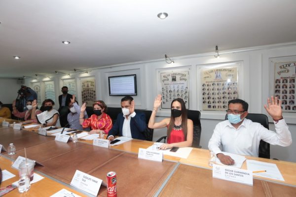 Aprueba en comisiones de la LXI Legislatura exhorto para realizar programas para la prevención de violencia de género traducido en lenguas originarias