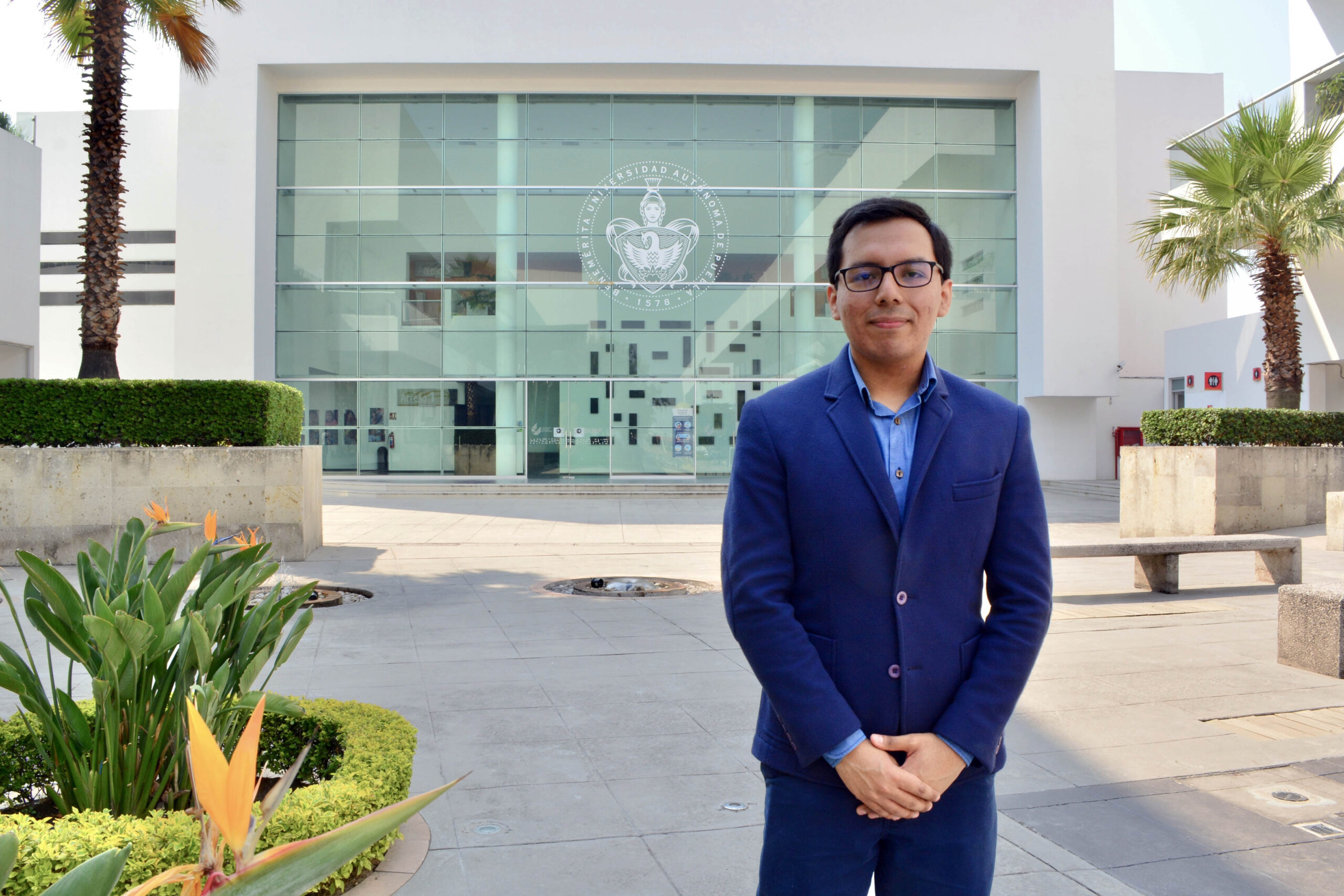 Egresado BUAP gana primer lugar en el Concurso Nacional de Tesis de Licenciatura en Psicología del CNEIP￼