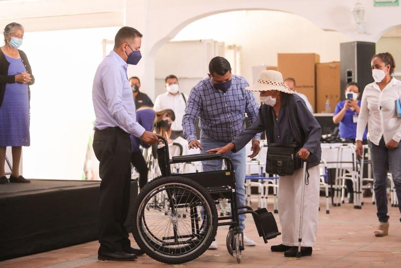 Contribuye DIF de San Andrés Cholula a mejorar la calidad de vida de personas con discapacidad