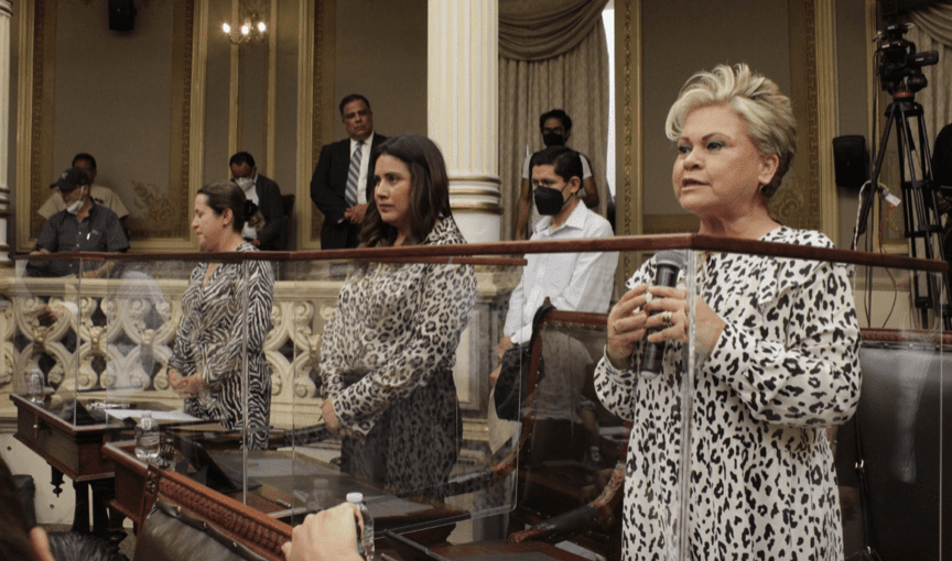 Recibe y turna Pleno de la LXI Legislatura paquete de iniciativas el Ejecutivo del Estado 