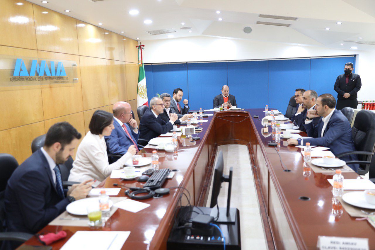 Respalda PAN acciones para fortalecer a la industria automotriz que genera más de un millón de empleos