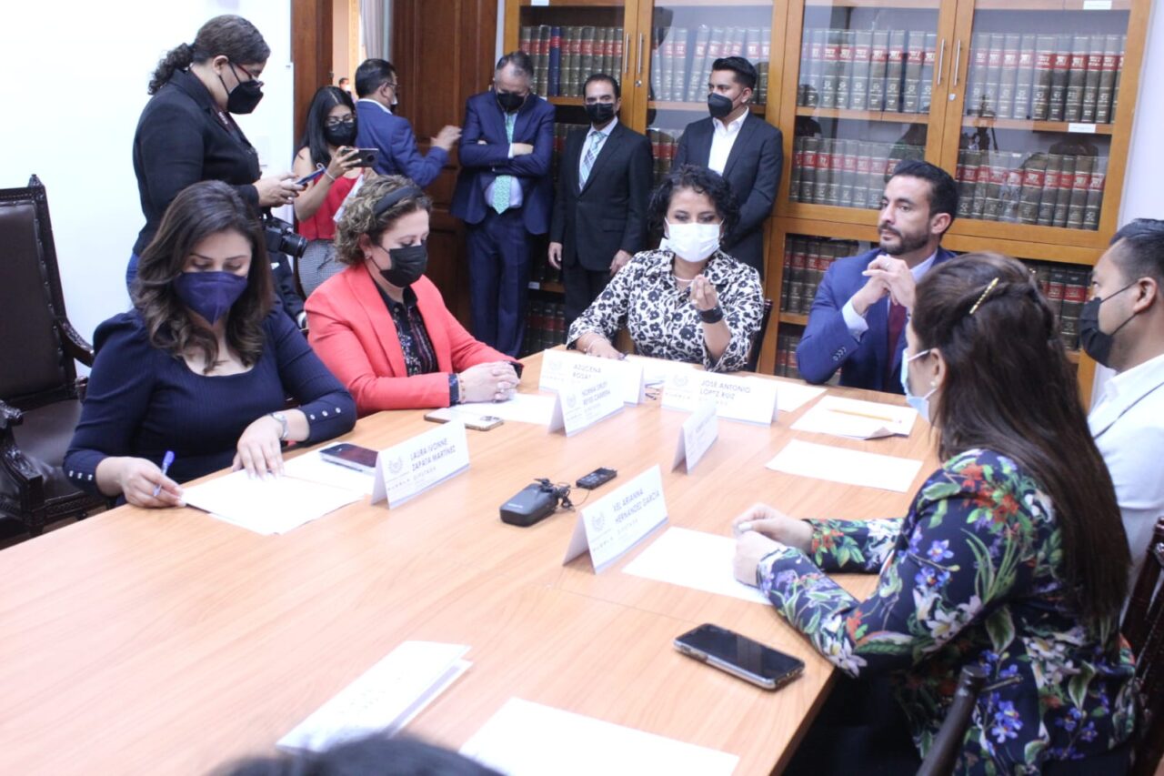 Comisión de Salud aprueba exhorto para implementar campañas informativas sobre medicamentos genéricos y viruela símica 