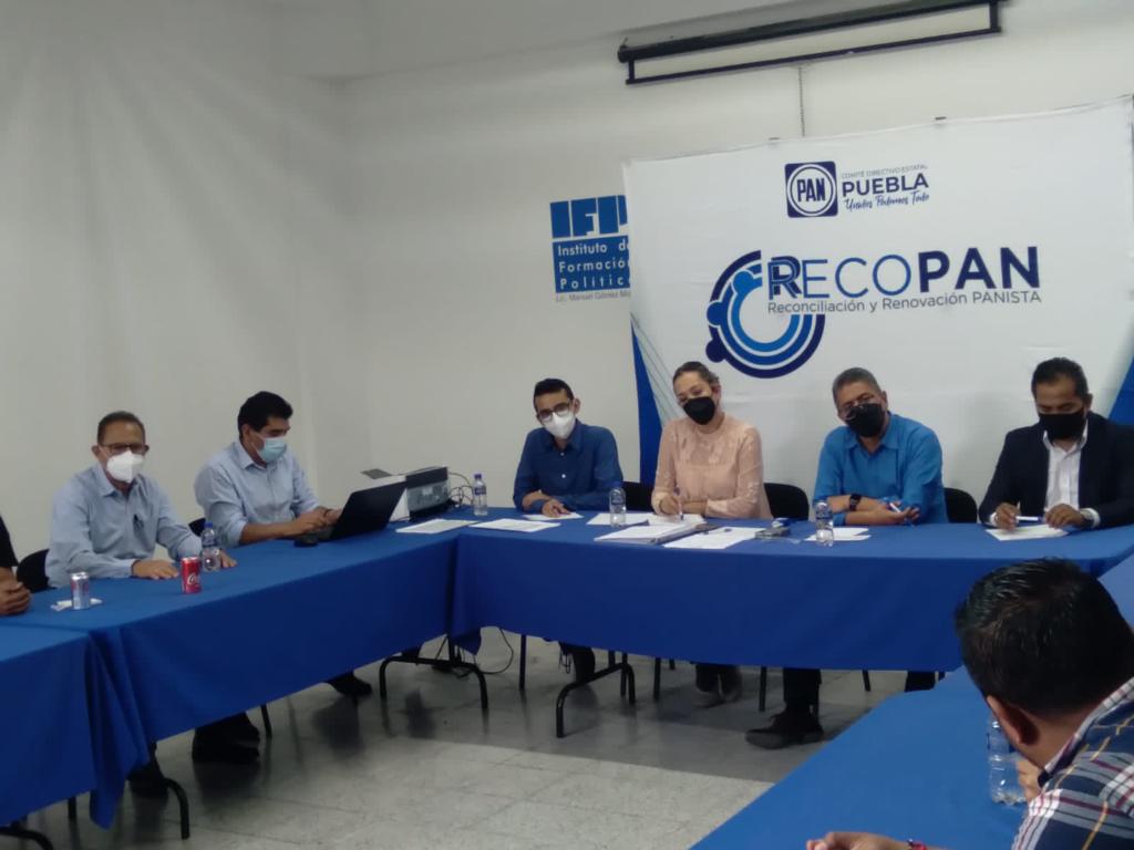 Realiza PAN mesas de trabajo «» en Tehuacán