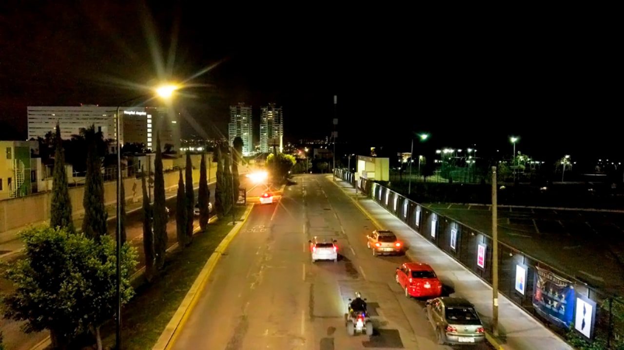 Moderniza Ayuntamiento de Puebla las luminarias en Cúmulo de Virgo