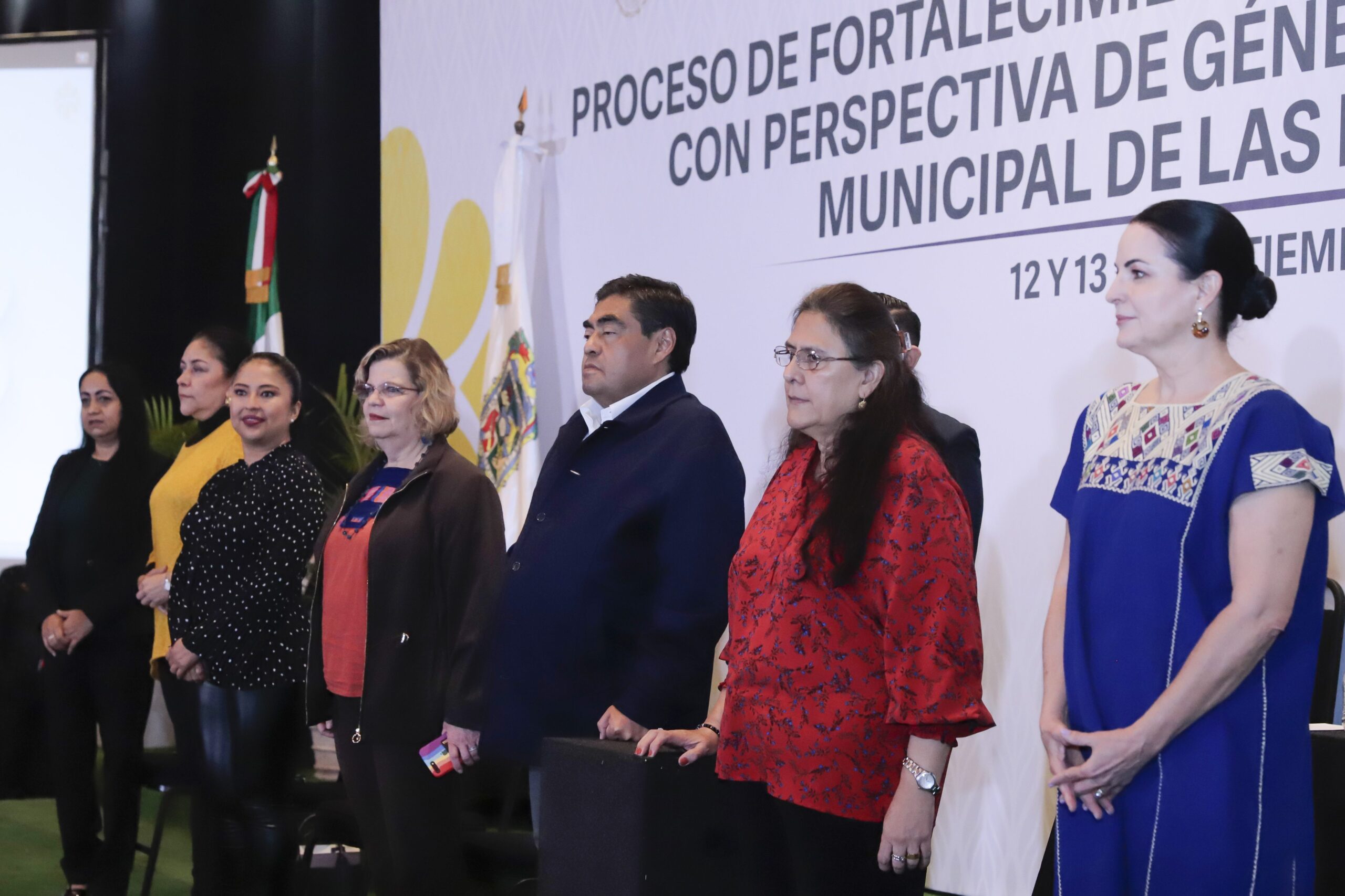 Defiende Gobierno de Puebla derechos de las mujeres, sin simulaciones: MBH