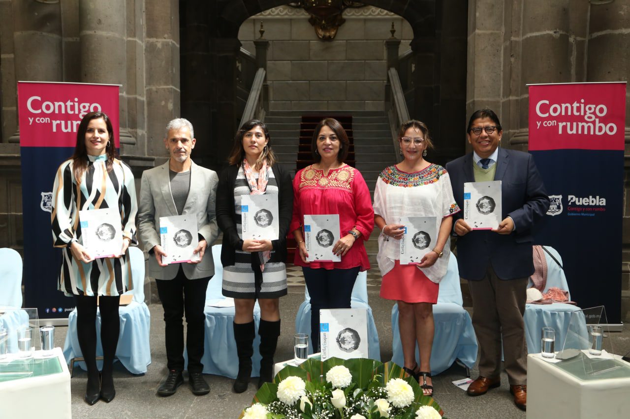 Presenta Ayuntamiento de Puebla edición 29 de la revista «Cuetlaxcoapan»