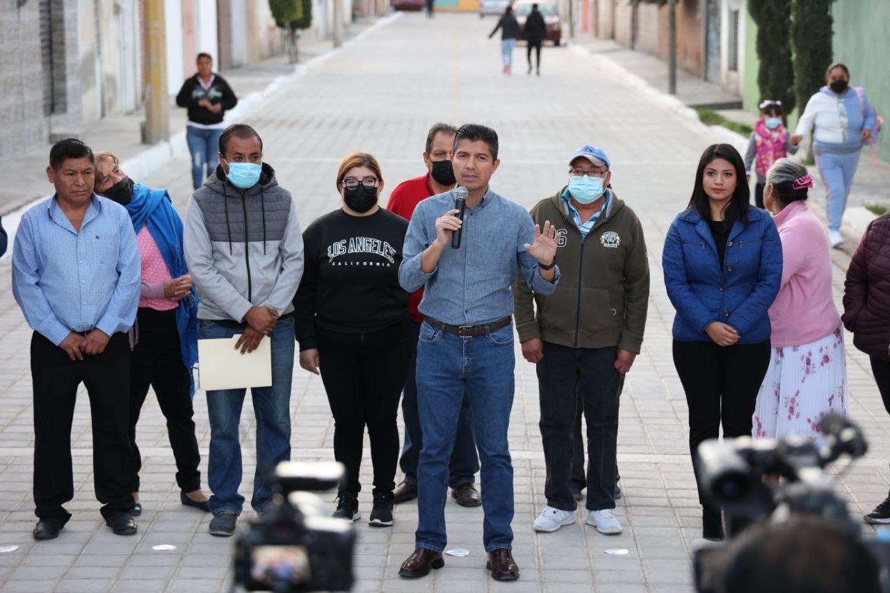 «Construyendo Contigo» le cambia la cara a calles de Bosques de Manzanilla y Lomas de Tzilotzoni