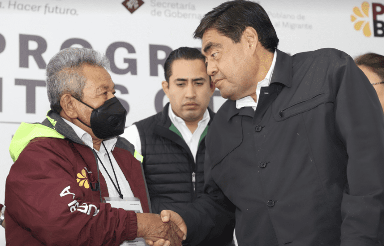 Da «Juntos Otra Vez» oportunidad a 28 poblanas y poblanos de reencontrarse con sus hijos