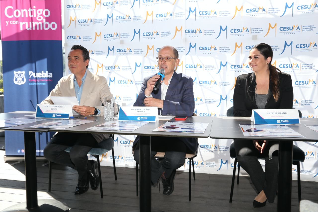 Impulsa Ayuntamiento de Puebla profesionalización de la industria turística