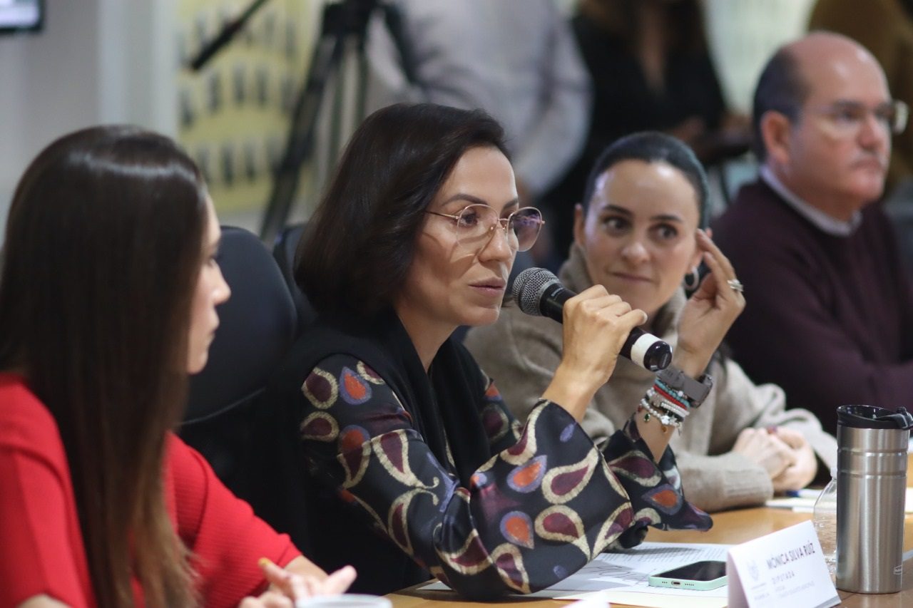 <strong>Aprueba Comisión del Congreso imponer penas a quienes contraten y laboren en cuerpos de seguridad sin contar con certificación</strong>