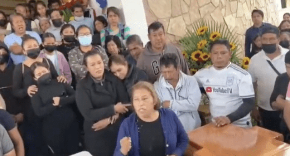 Dan el último adiós a los ejecutados en Totimehuacán