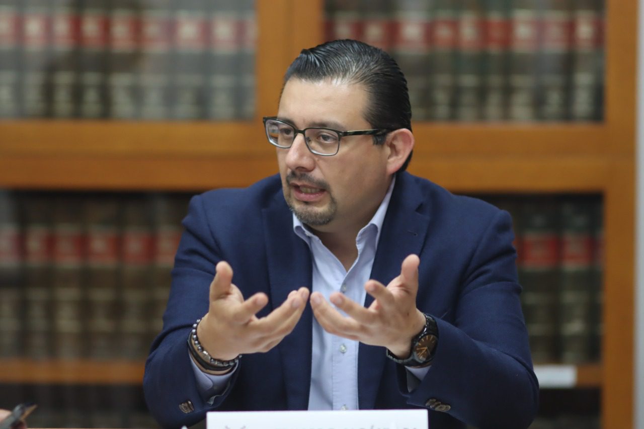 Destaca Eduardo Alcántara aprobación en comisión de propuesta para crear canal el Congreso de Puebla
