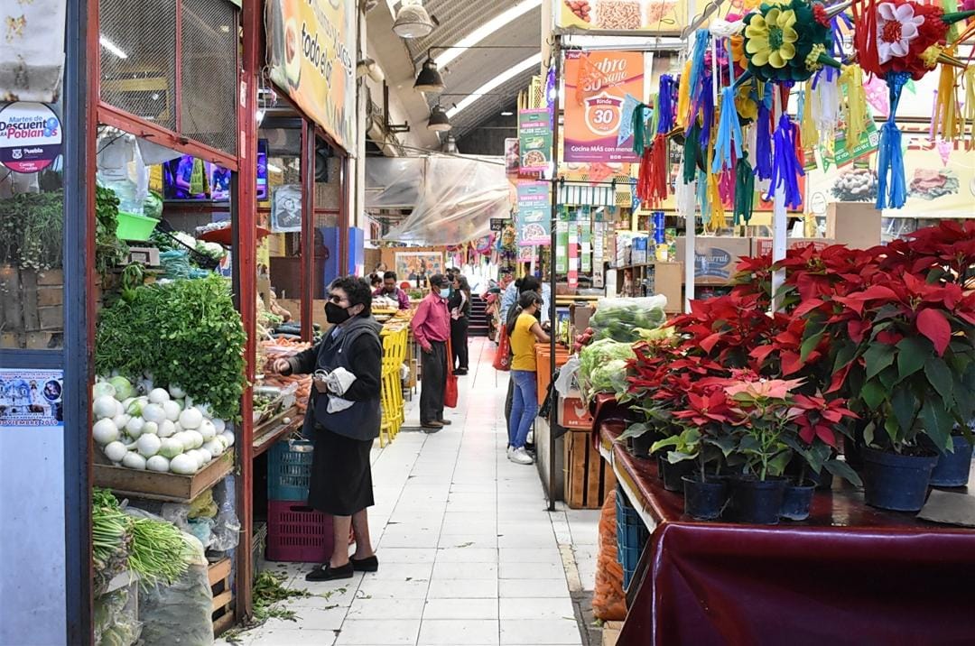 ¡A comprar en mercados locales para afrontar la cuesta de enero!