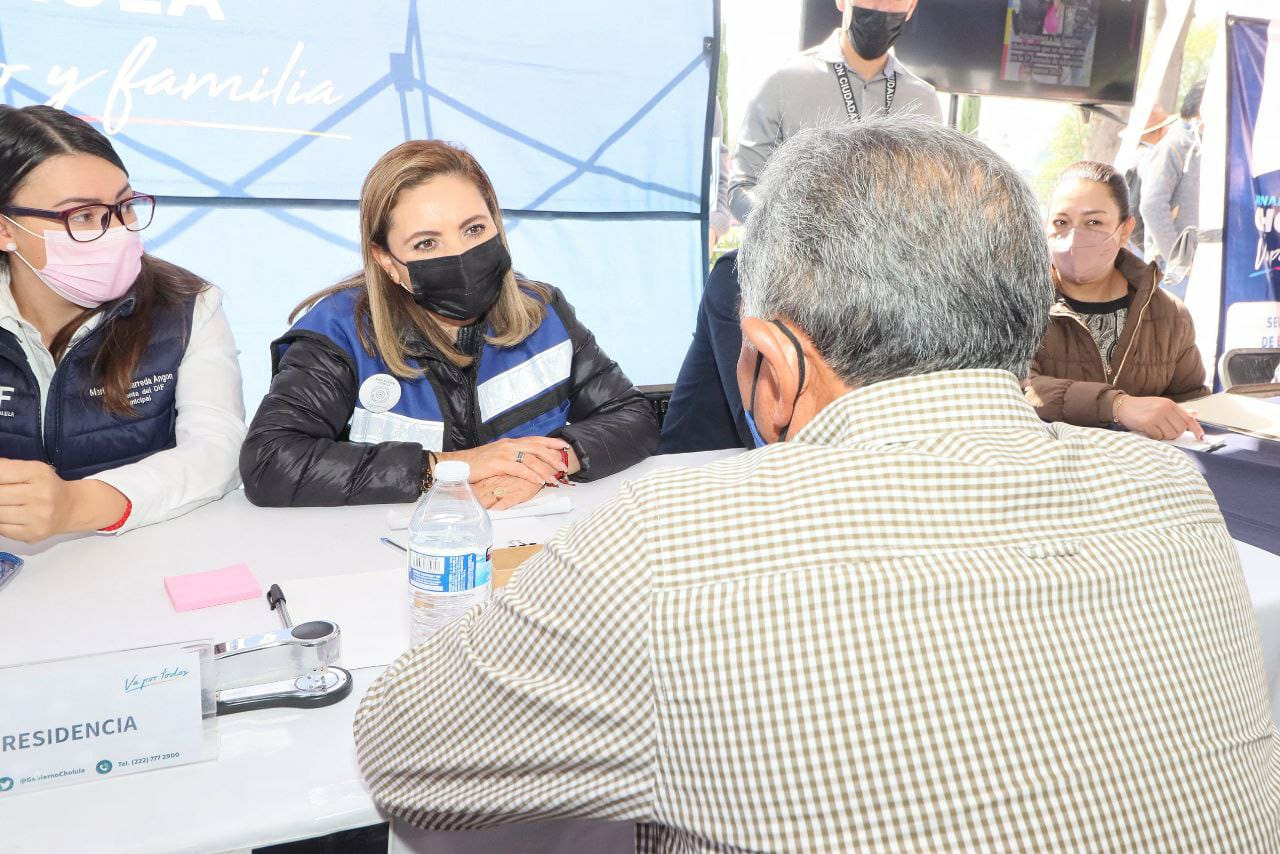 En Manantiales, inicia Paola Angón las jornadas ciudadanas «Cholula va por Todos» de 2023