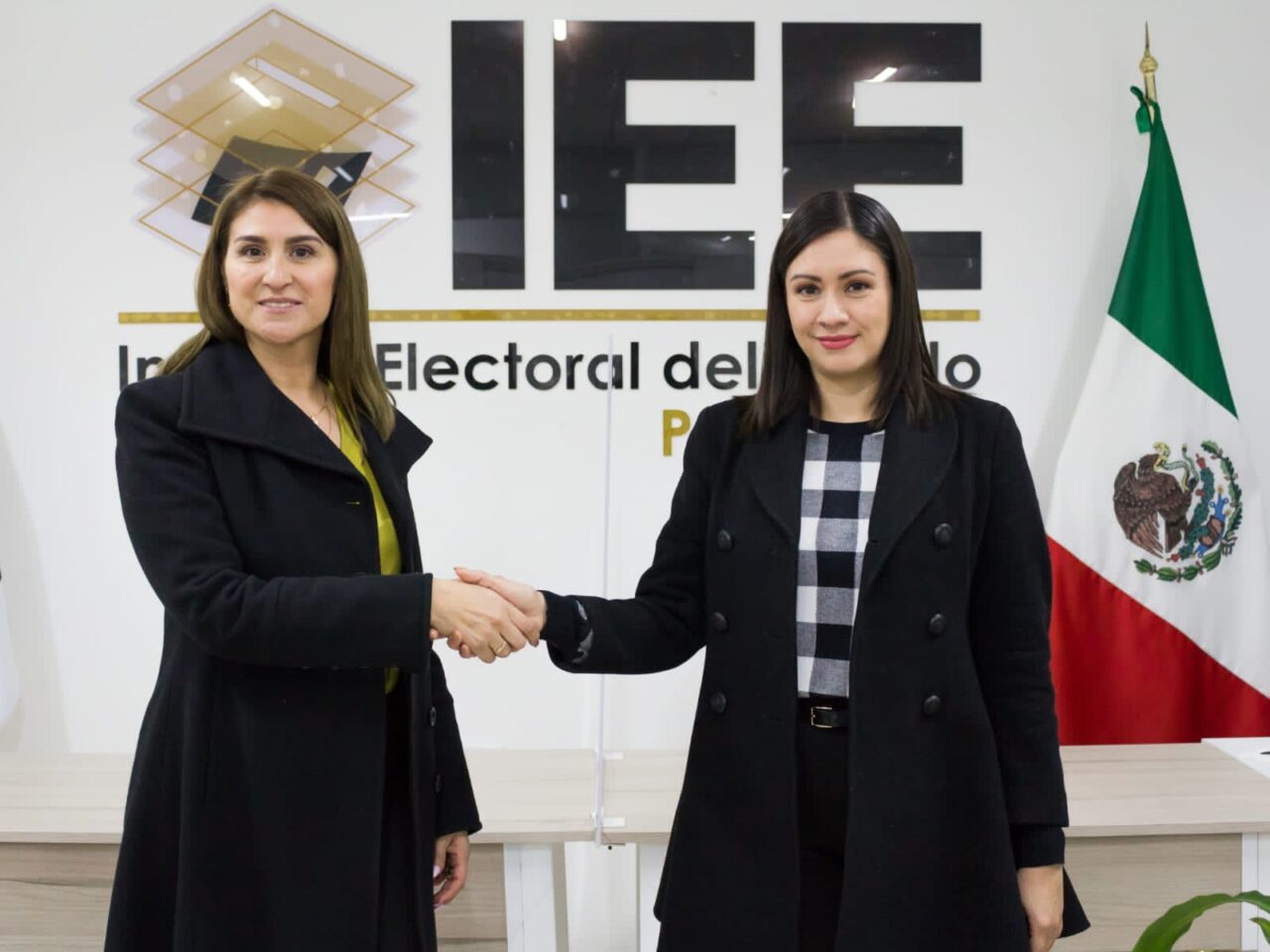 Afianzan TEEP y el IEE relación y colaboración