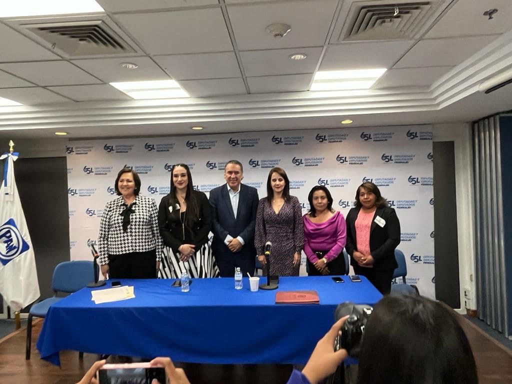Propone Aurora Sierra Reforma para ampliar conceptos de violencias digital y mediática