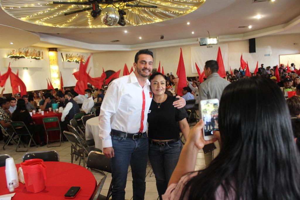 Se reúne Toño López con líderes del PT